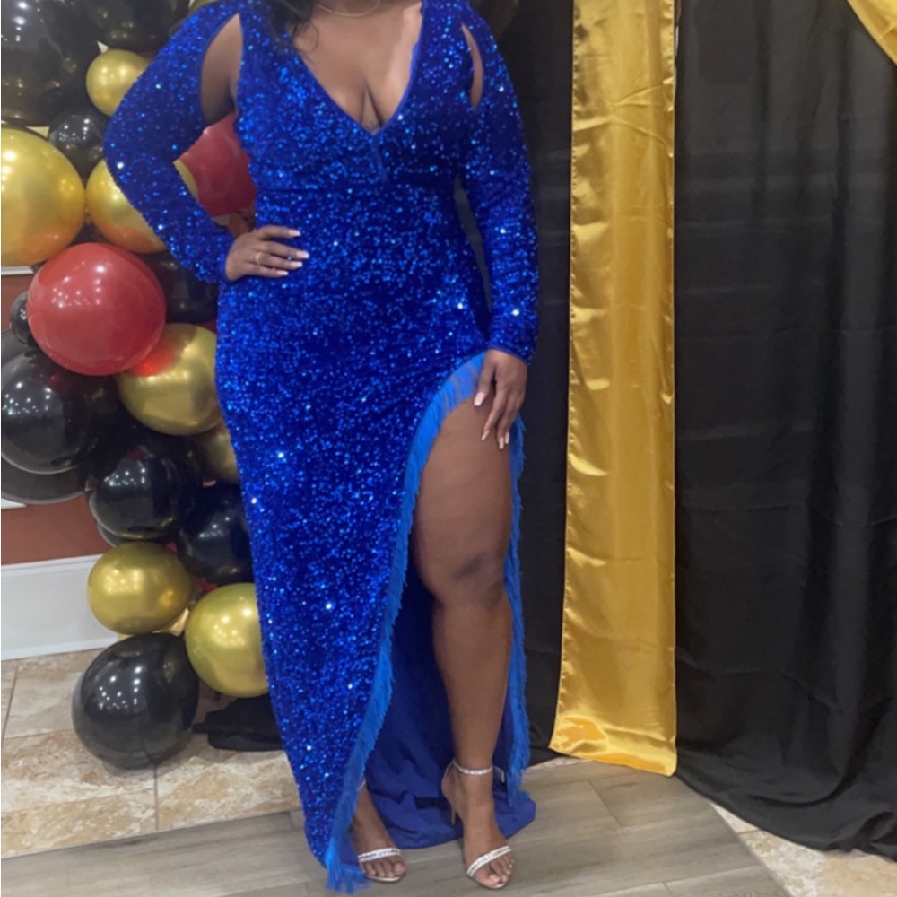 1XL Blue Sequin Maxi Dress